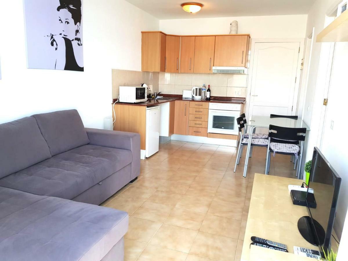 Apt With Terrace Facing Amadores Beach Екстериор снимка