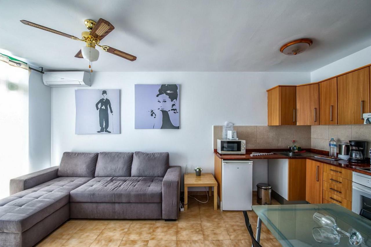 Apt With Terrace Facing Amadores Beach Екстериор снимка