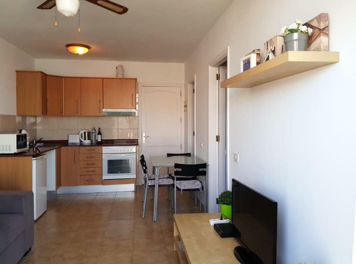 Apt With Terrace Facing Amadores Beach Екстериор снимка